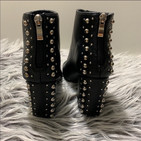 NEW Madden Girl Womens ArlaLeather Almond ToeAnkle - Picture 5 of 10